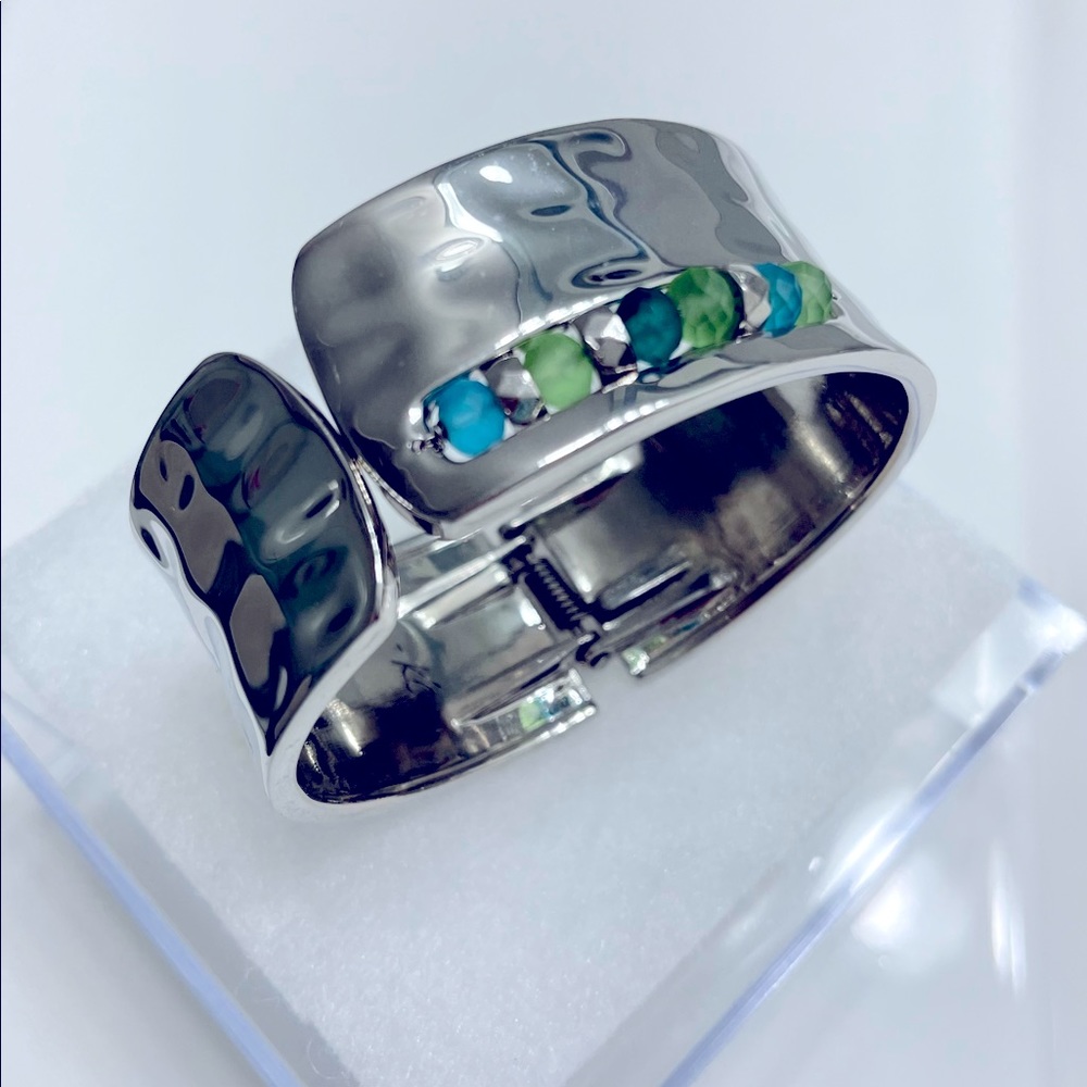 Cuff bracelet